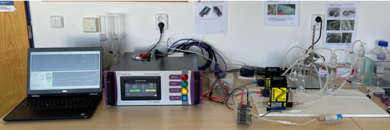西波西米亚大学自建简易版实验室燃料电池测试系统(图1)